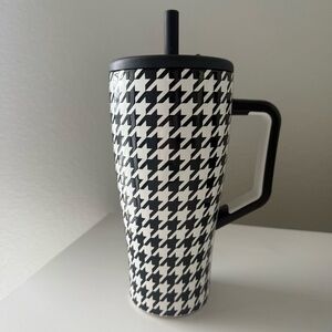 BruMate Era 30oz 100% Leak-Proof Straw Tumbler Houndstooth Limited Edition